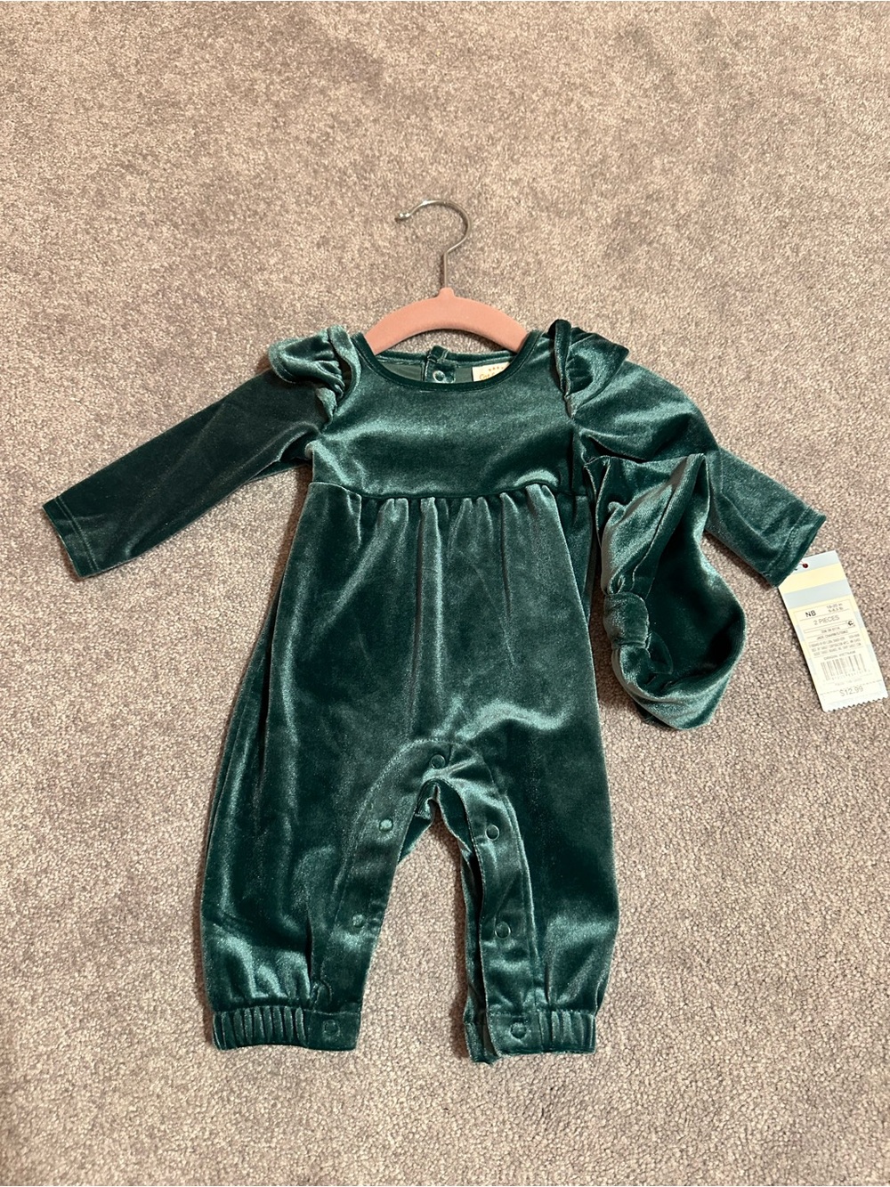 NWT- Velvet Emerald Green Baby Romper with bow-cat and jack- NB